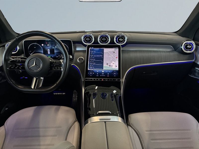 Mercedes GLC300 bild 8