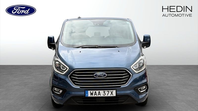 Ford Tourneo Custom bild 8