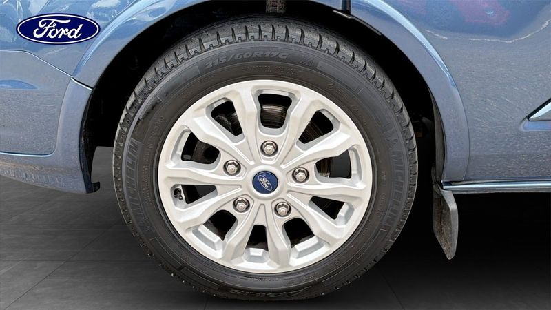 Ford Tourneo Custom bild 9