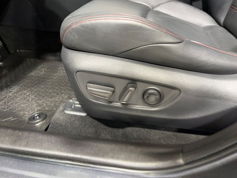 Toyota RAV4 bild 22