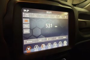 Jeep Renegade bild 15