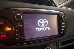 Toyota Yaris bild 16