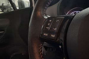Toyota Yaris bild 14
