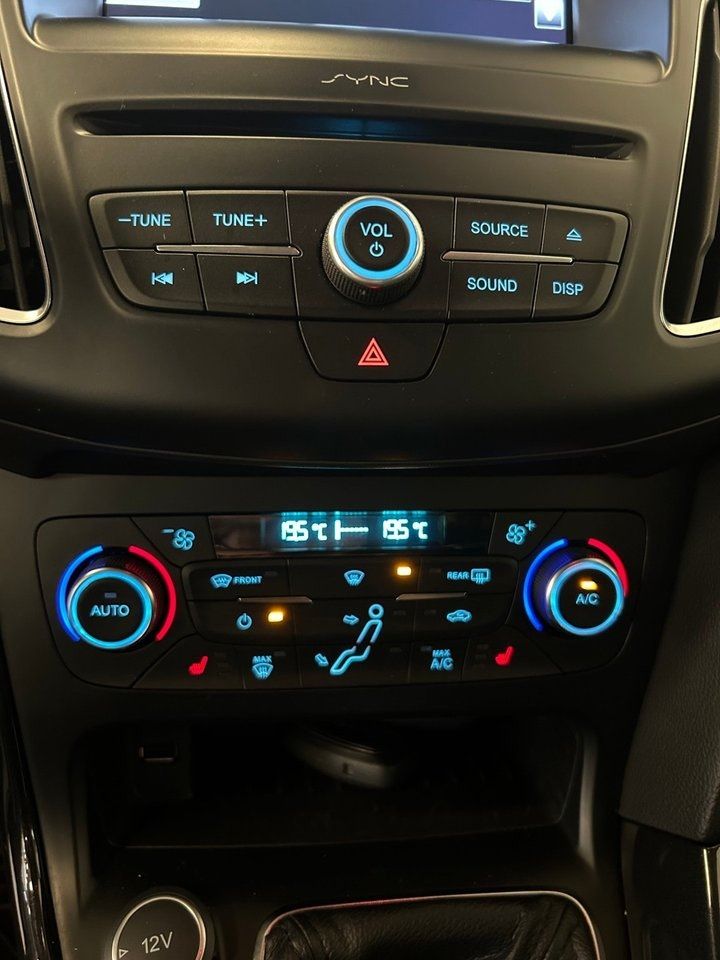 Ford Focus bild 24