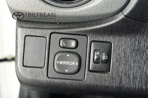 Toyota Yaris bild 11