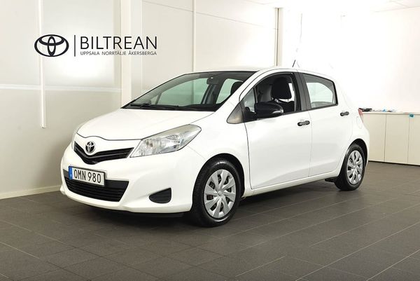 Toyota Yaris 5-dörrar 1.0 Life AC S&V-hjul - 2014