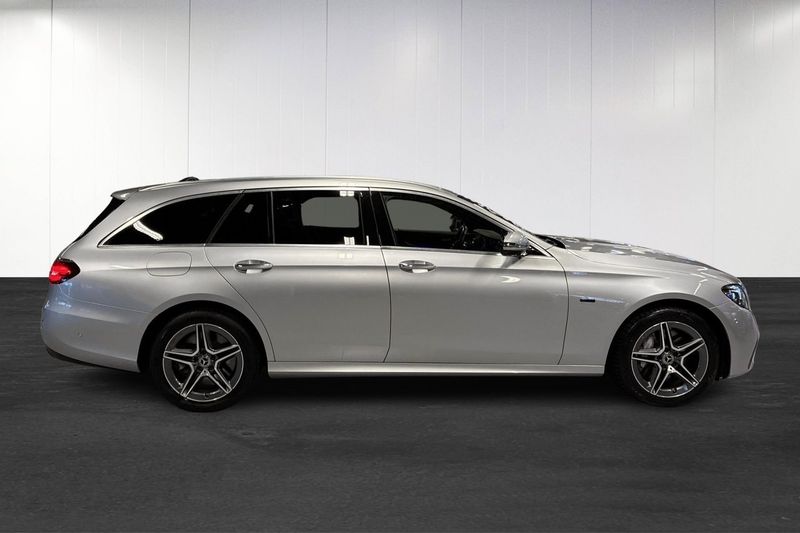 Mercedes E300 bild 8