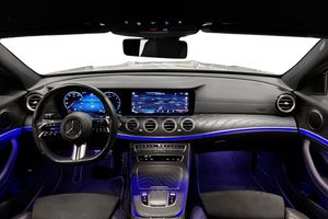 Mercedes E300 bild 10
