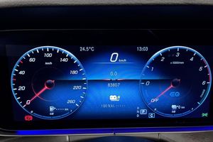 Mercedes E300 bild 12
