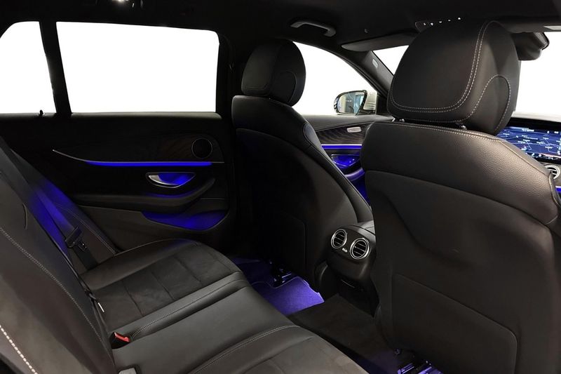 Mercedes E300 bild 18