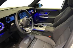 Mercedes GLB250+ bild 9