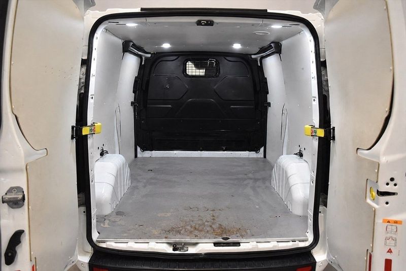 Ford Transit bild 17