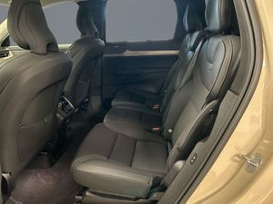 Volvo EX90 bild 8