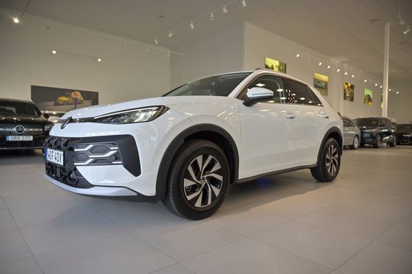 Volkswagen T-Roc 1.5 eTSI 150 hk *KAMPANJPRIS t.o.m 30/9* - 2027