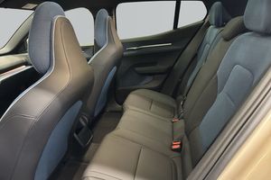 Volvo EX30 bild 7