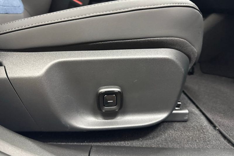 Volvo EX30 bild 18