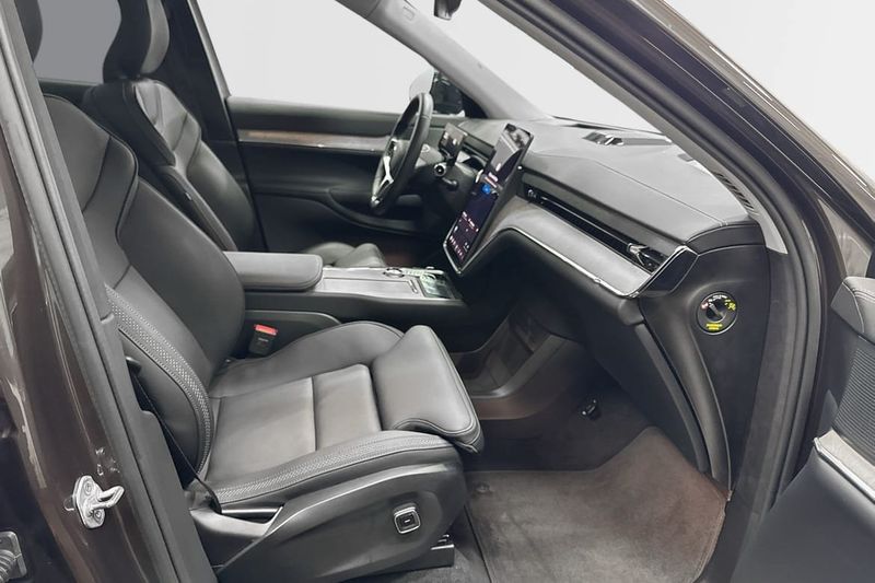 Volvo EX90 bild 5