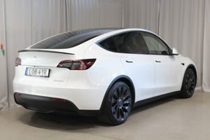Tesla Model Y bild 2