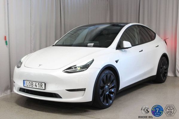 Tesla Model Y Performance 534 HK, Värmepump, Drag, 21 Uberturbine - 2022