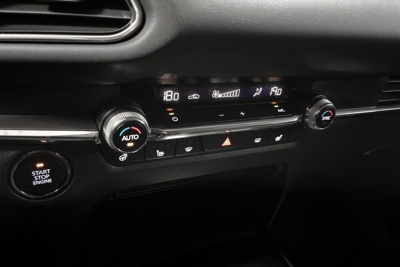 Mazda CX-30 bild 25