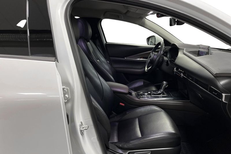 Mazda CX-30 bild 14