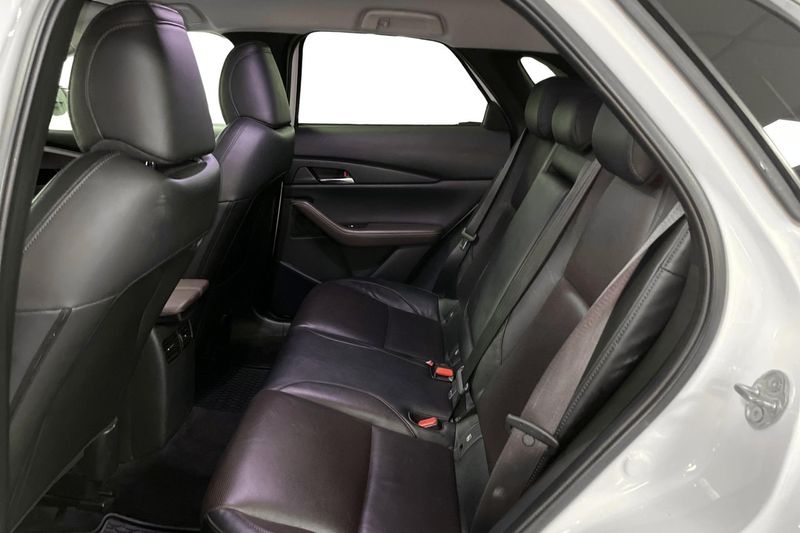 Mazda CX-30 bild 16