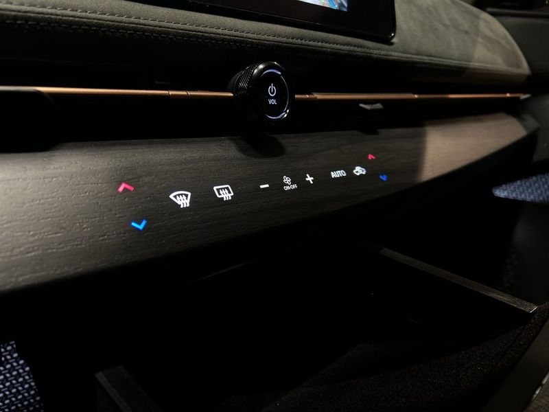 Nissan Ariya bild 21