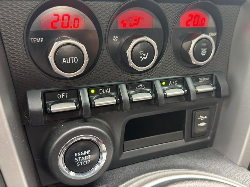 Toyota GT86 bild 17