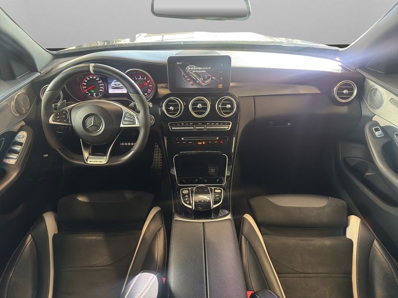 Mercedes C63 AMG bild 13
