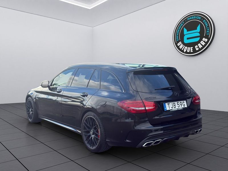 Mercedes C63 AMG bild 5