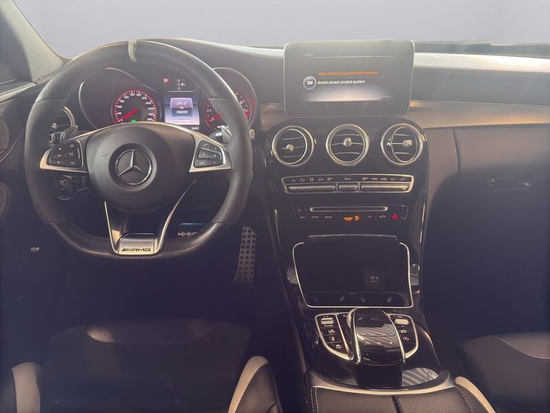 Mercedes C63 AMG bild 14