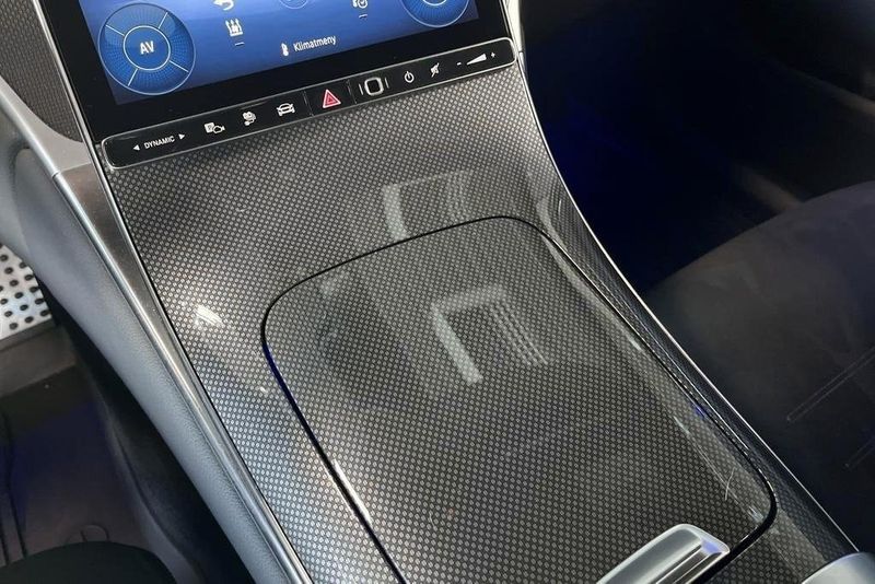 Mercedes GLC300 bild 12