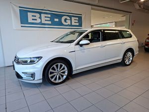 Volkswagen Passat bild 1
