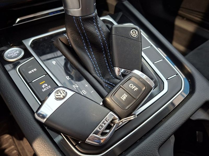 Volkswagen Passat bild 14