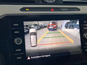 Volkswagen Passat bild 13