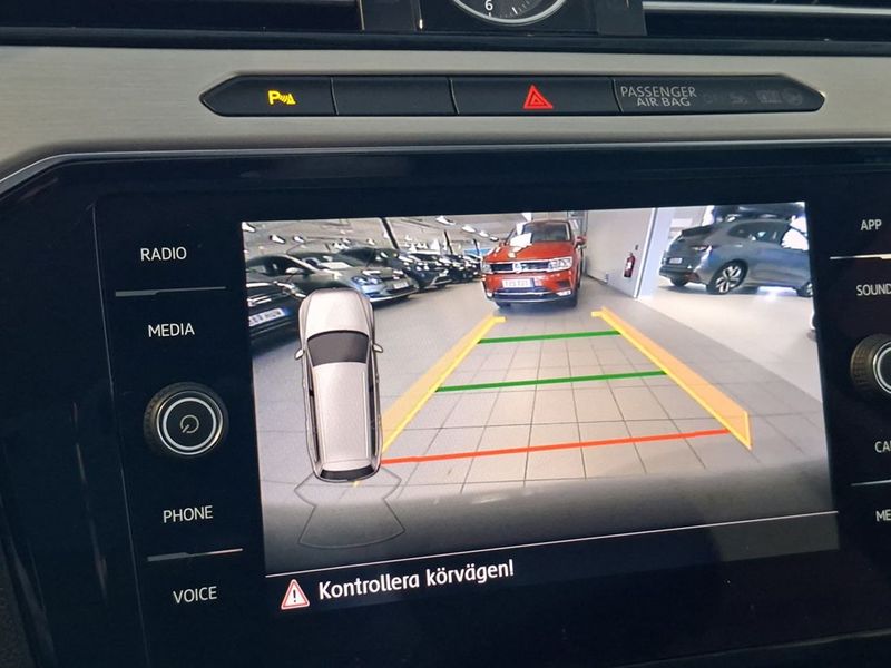 Volkswagen Passat bild 13