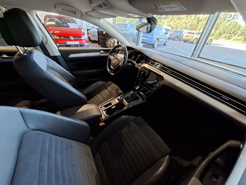 Volkswagen Passat bild 10