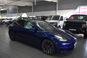 Tesla Model 3 bild 1