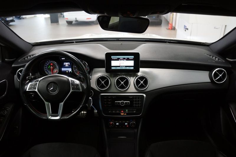 Mercedes GLA200 bild 10