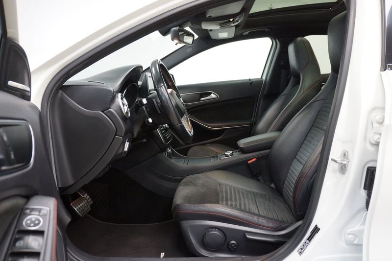 Mercedes GLA200 bild 8
