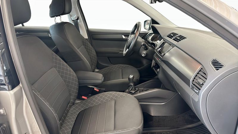 Skoda Fabia bild 3
