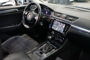 Skoda Superb bild 9