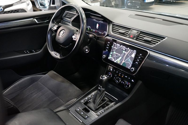 Skoda Superb bild 9