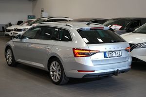 Skoda Superb bild 4