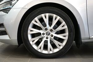 Skoda Superb bild 5