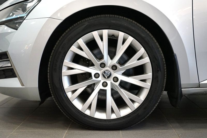 Skoda Superb bild 5