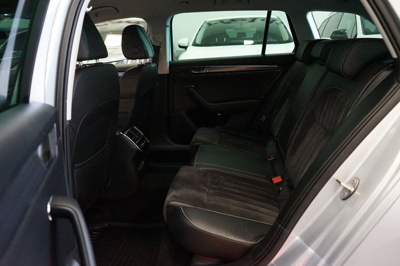 Skoda Superb bild 18
