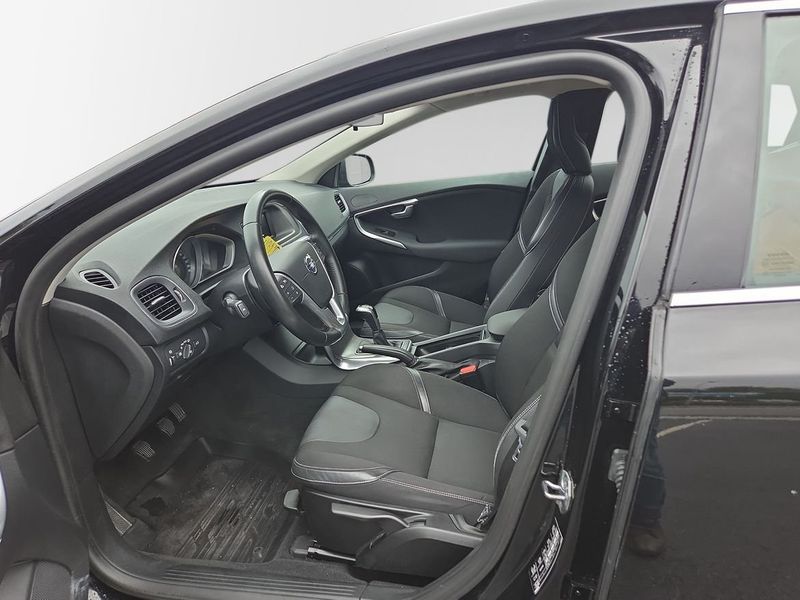 Volvo V40 bild 9