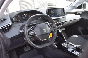 Peugeot 208 bild 11
