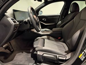 BMW 330 bild 10